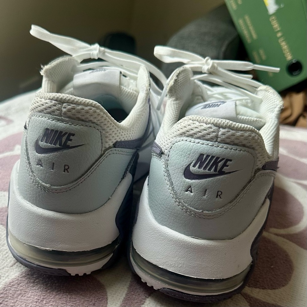 Nike Air Max Excee Size 10 Women’s - Picture 5 of 6